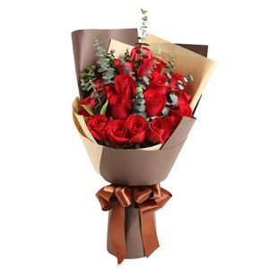 two dozen red roses with fillers send to vietnam