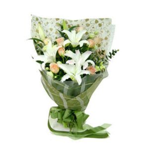 9 champagne roses with 2 white perfume lilies send to vietnam
